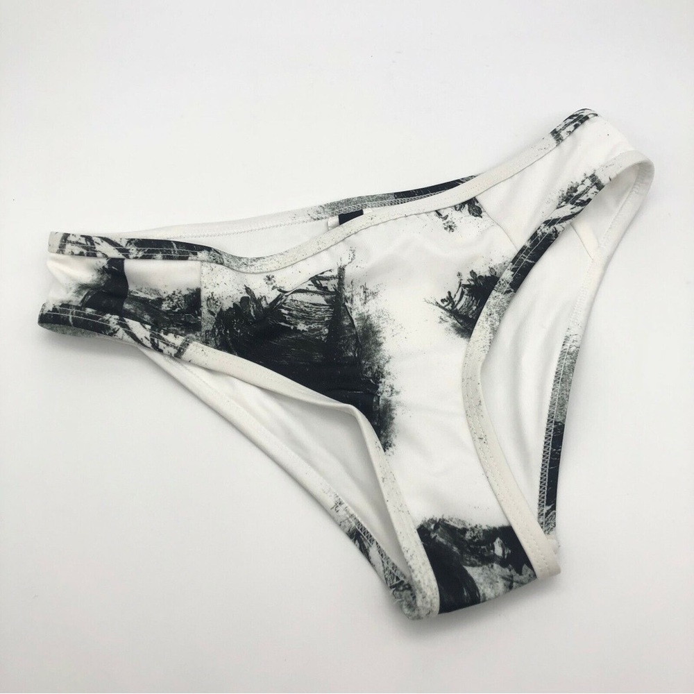 Tavik White & Black Bottoms - Size XS NWT